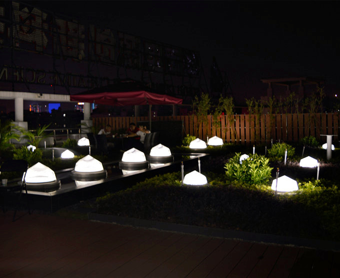 夜晚的导光管采光系统室外效果图 夜晚的导光管采光系统室外效果图